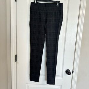 d. jeans Black Checkered Ankle Pants